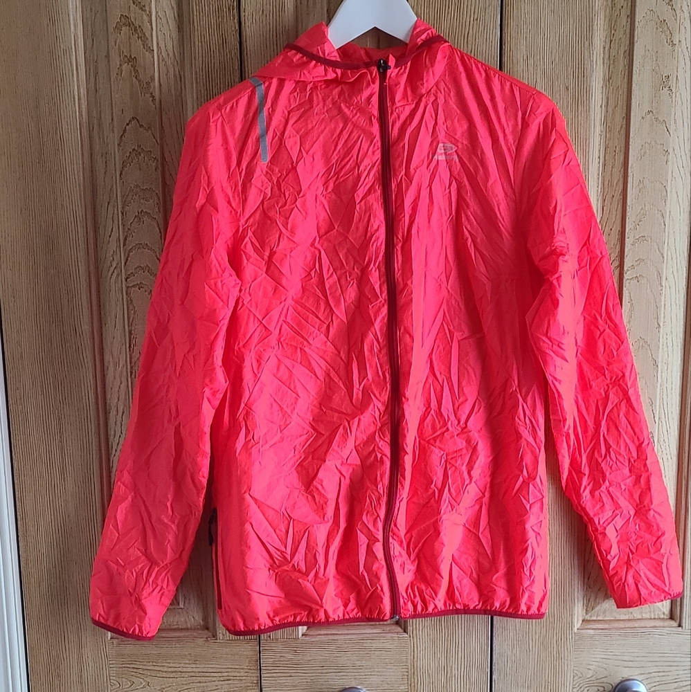 Windbreaker Packable jacket - Picture 8 of 8